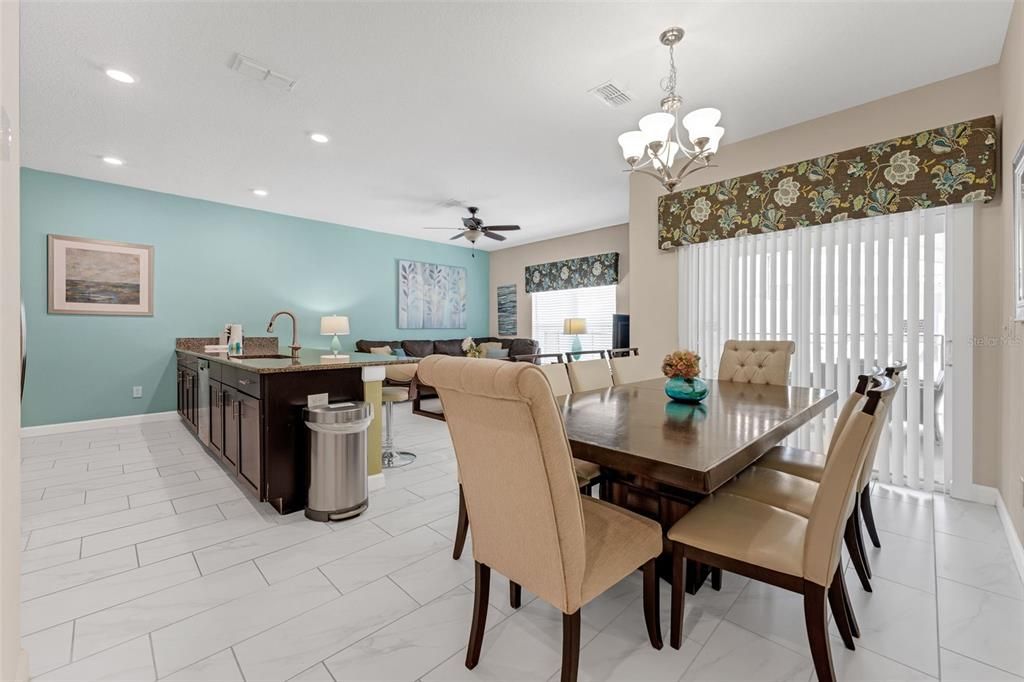 For Sale: $464,900 (4 beds, 3 baths, 1914 Square Feet)