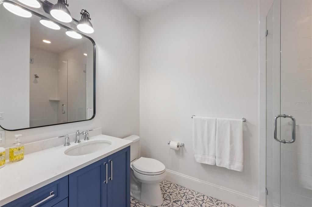 For Sale: $5,995,000 (5 beds, 5 baths, 3400 Square Feet)