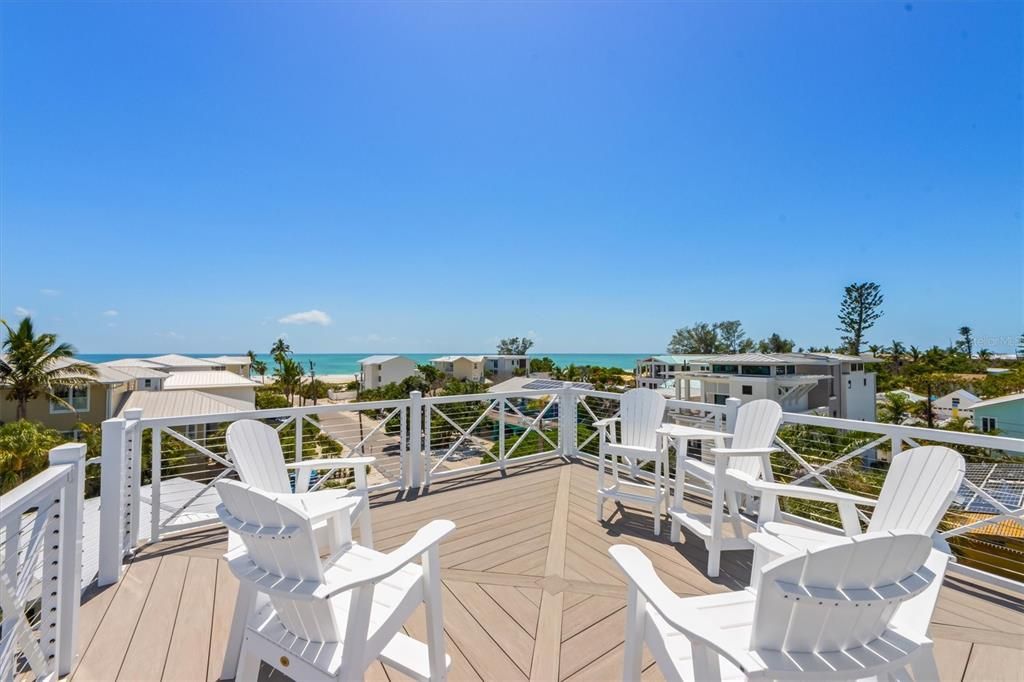 For Sale: $5,995,000 (5 beds, 5 baths, 3400 Square Feet)