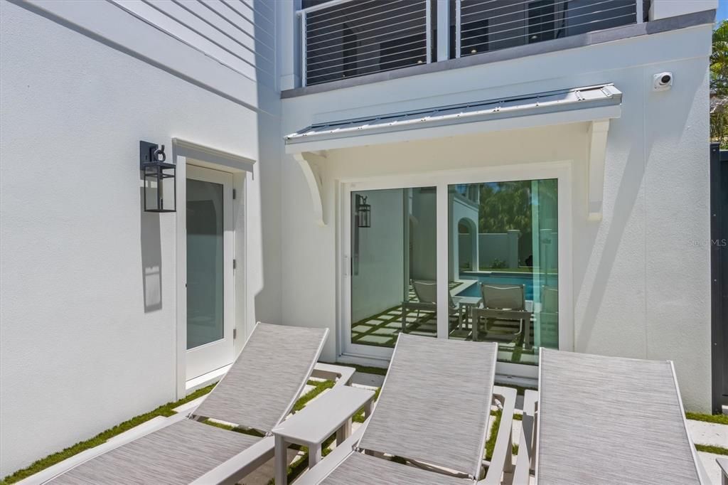 For Sale: $5,995,000 (5 beds, 5 baths, 3400 Square Feet)