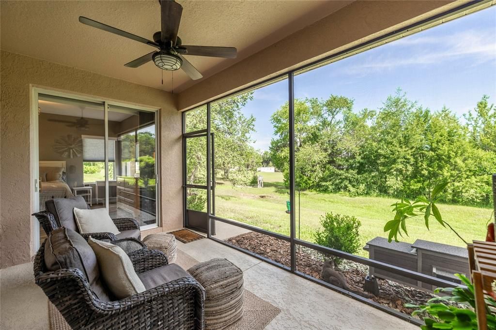 合同活跃: $279,900 (3 贝兹, 2 浴室, 1623 平方英尺)