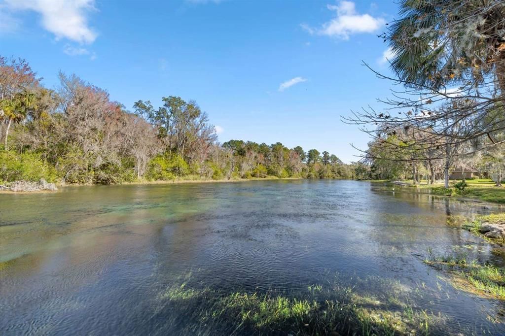 合同活跃: $279,900 (3 贝兹, 2 浴室, 1623 平方英尺)