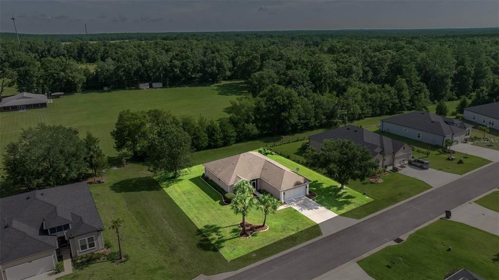 合同活跃: $279,900 (3 贝兹, 2 浴室, 1623 平方英尺)