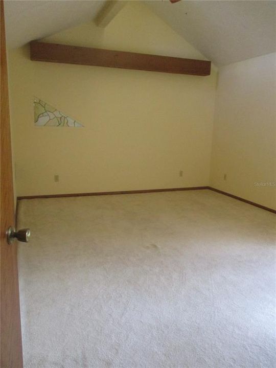 For Rent: $2,780 (3 beds, 2 baths, 2244 Square Feet)