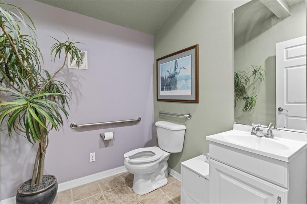 待售: $799,900 (0 贝兹, 0 浴室, 2420 平方英尺)