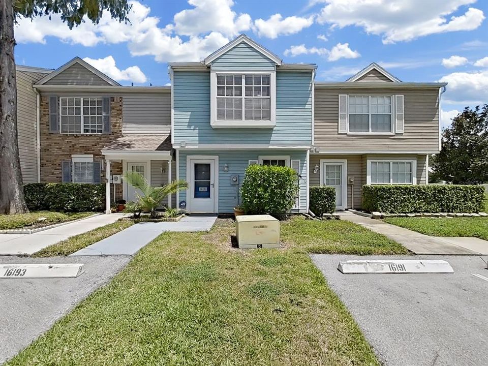 For Sale: $235,000 (2 beds, 1 baths, 1184 Square Feet)