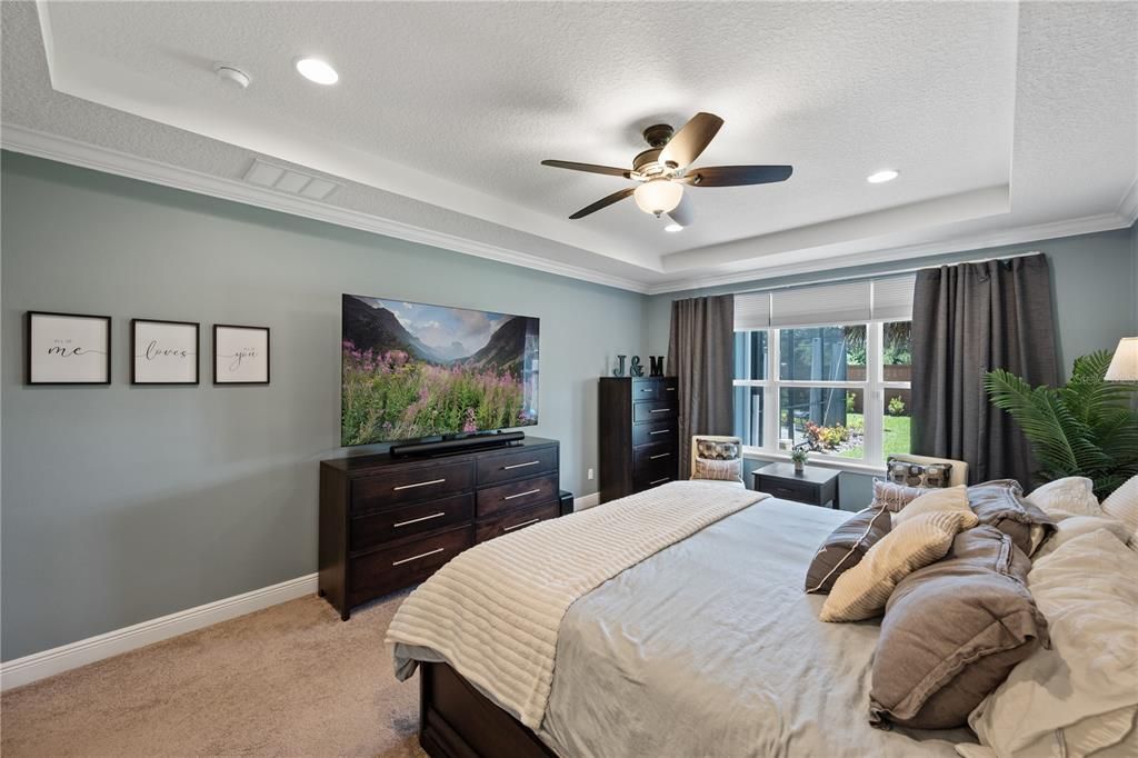 En Venta: $915,000 (6 camas, 4 baños, 4310 Pies cuadrados)