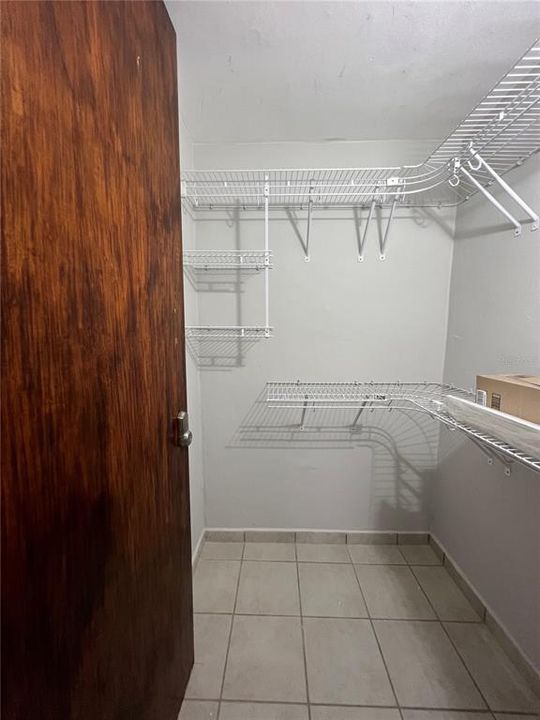 For Rent: $2,500 (3 beds, 2 baths, 1265 Square Feet)