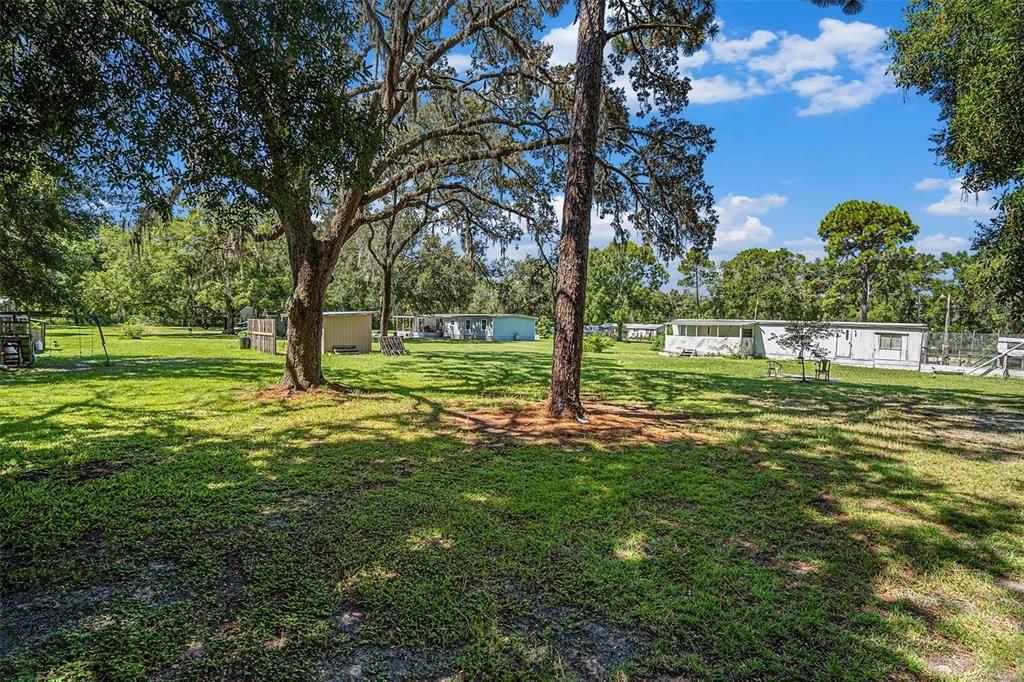 For Sale: $289,900 (5 beds, 2 baths, 2112 Square Feet)