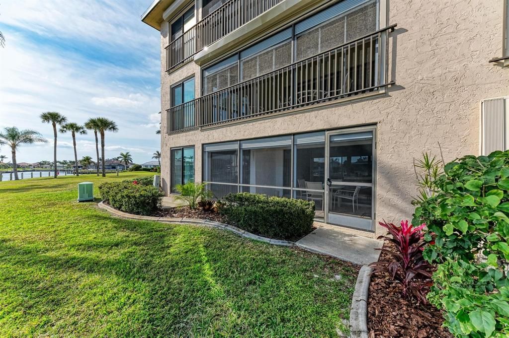 出租: $3,800 (2 贝兹, 2 浴室, 1394 平方英尺)