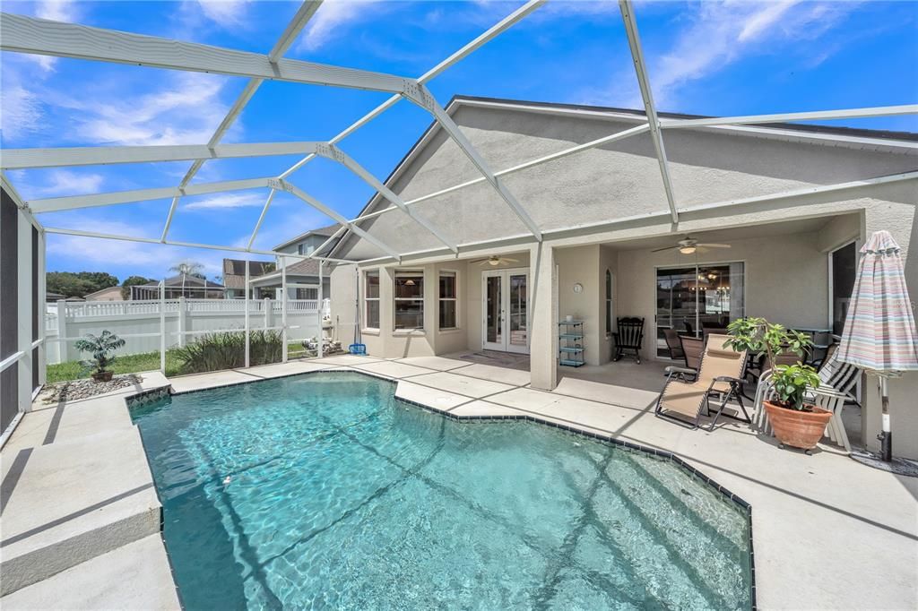 Active With Contract: $415,000 (3 beds, 2 baths, 1741 Square Feet)