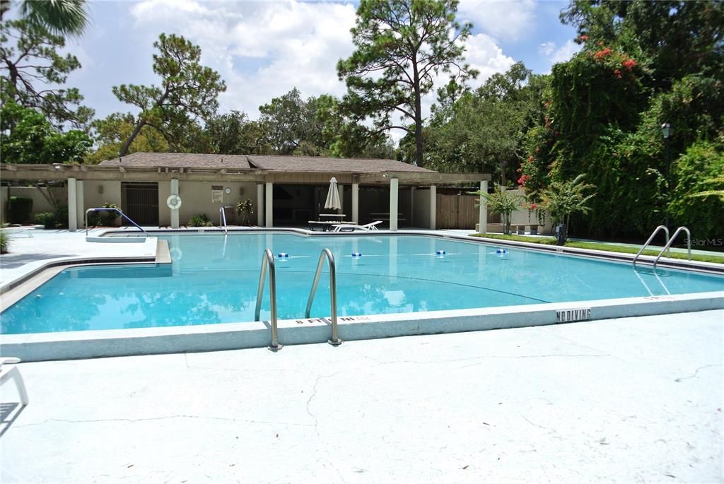 For Sale: $230,000 (3 beds, 2 baths, 1247 Square Feet)