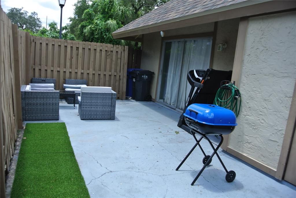 For Sale: $230,000 (3 beds, 2 baths, 1247 Square Feet)