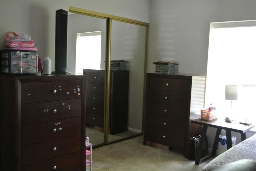 For Sale: $230,000 (3 beds, 2 baths, 1247 Square Feet)