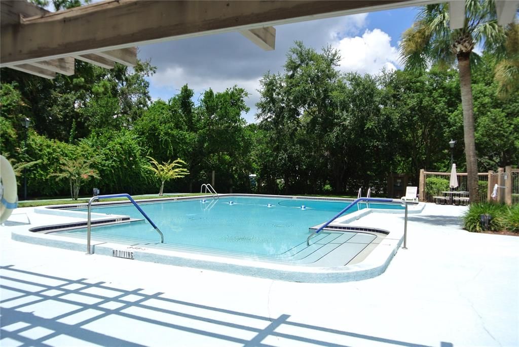 For Sale: $230,000 (3 beds, 2 baths, 1247 Square Feet)