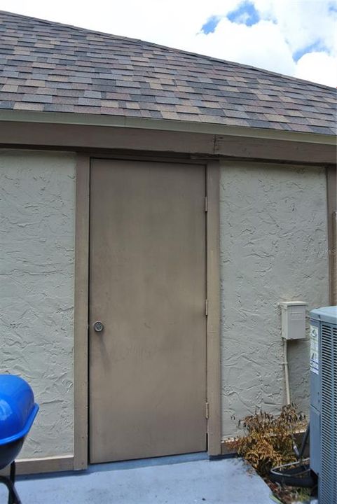 For Sale: $230,000 (3 beds, 2 baths, 1247 Square Feet)