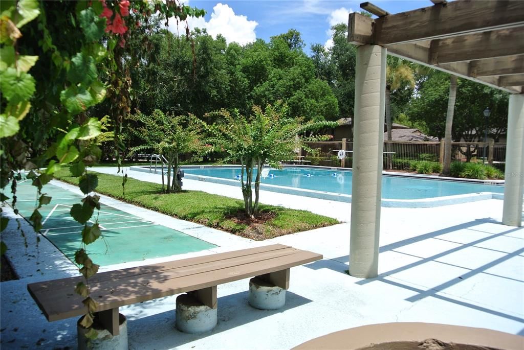 For Sale: $230,000 (3 beds, 2 baths, 1247 Square Feet)