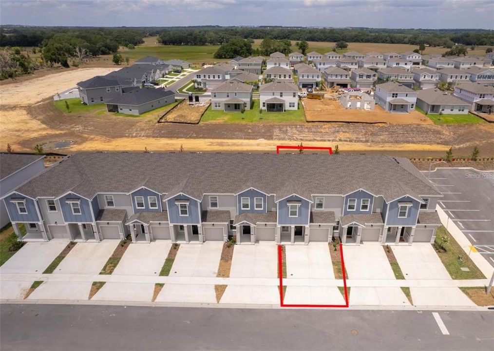 合同活跃: $1,700 (3 贝兹, 2 浴室, 1830 平方英尺)