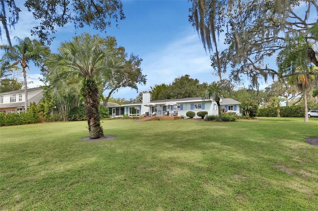 待售: $699,000 (4 贝兹, 2 浴室, 2498 平方英尺)