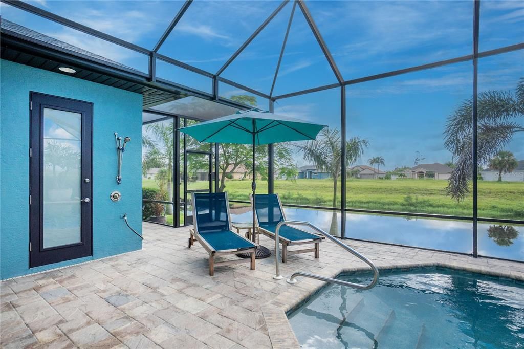 Active With Contract: $875,000 (4 beds, 3 baths, 2664 Square Feet)