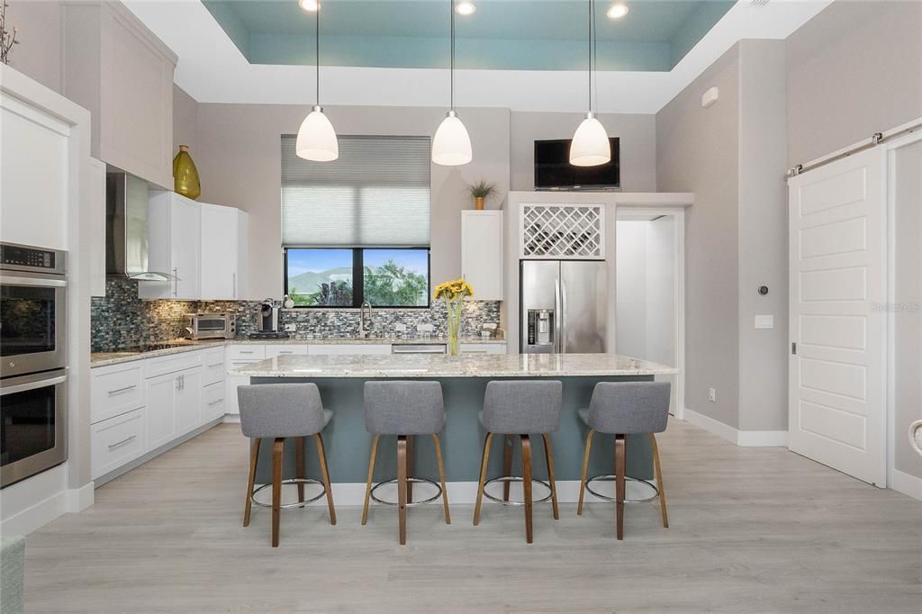 Active With Contract: $875,000 (4 beds, 3 baths, 2664 Square Feet)