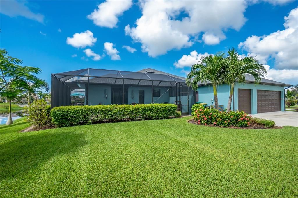 Active With Contract: $875,000 (4 beds, 3 baths, 2664 Square Feet)