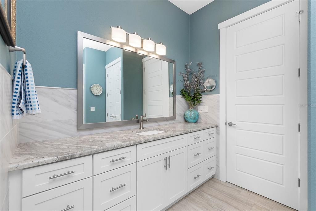 Active With Contract: $875,000 (4 beds, 3 baths, 2664 Square Feet)