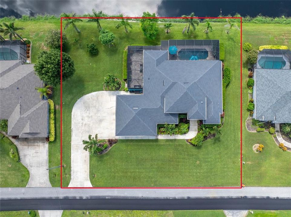 Active With Contract: $875,000 (4 beds, 3 baths, 2664 Square Feet)