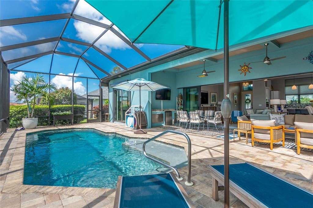 Active With Contract: $875,000 (4 beds, 3 baths, 2664 Square Feet)