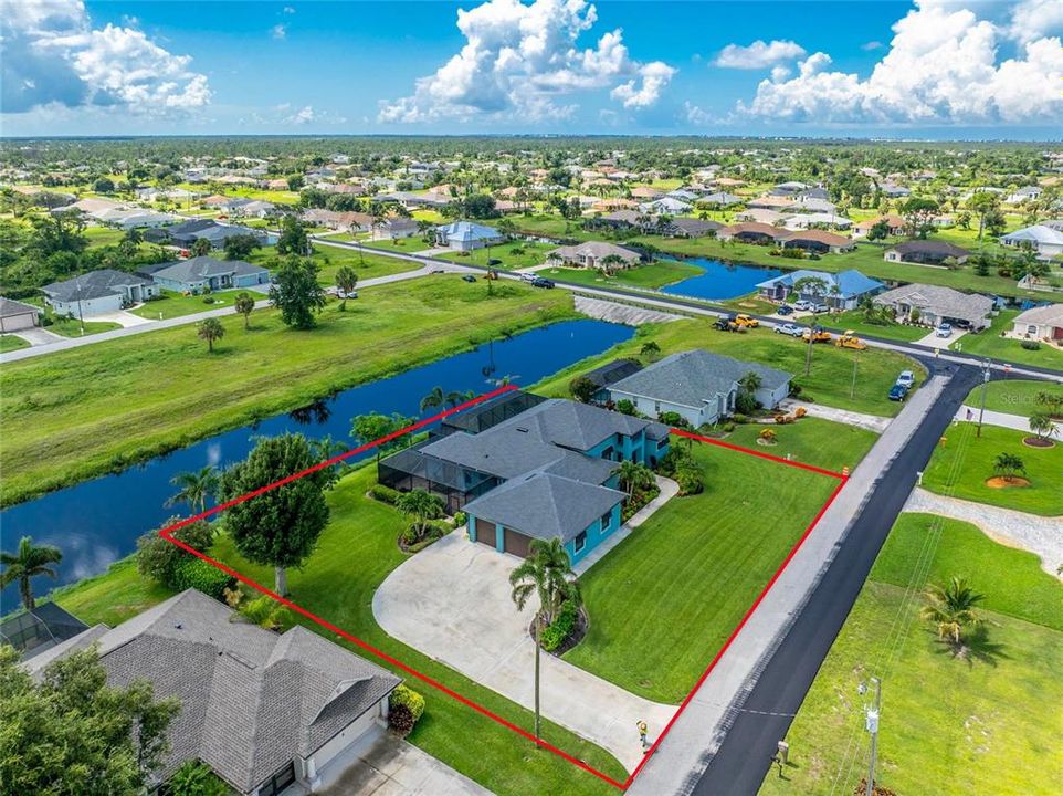 Active With Contract: $875,000 (4 beds, 3 baths, 2664 Square Feet)