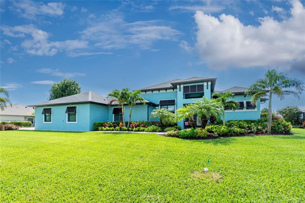 Active With Contract: $875,000 (4 beds, 3 baths, 2664 Square Feet)