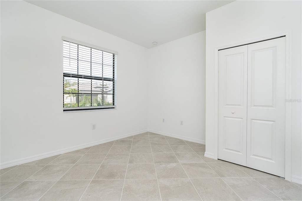 出租: $2,550 (4 贝兹, 3 浴室, 2032 平方英尺)