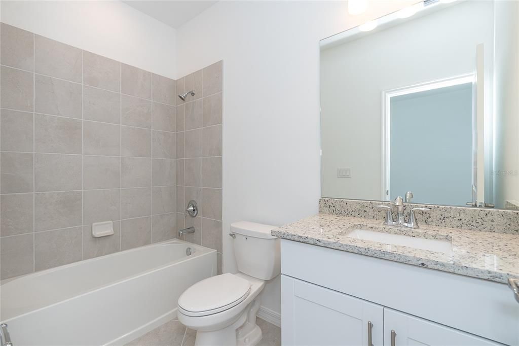 出租: $2,550 (4 贝兹, 3 浴室, 2032 平方英尺)