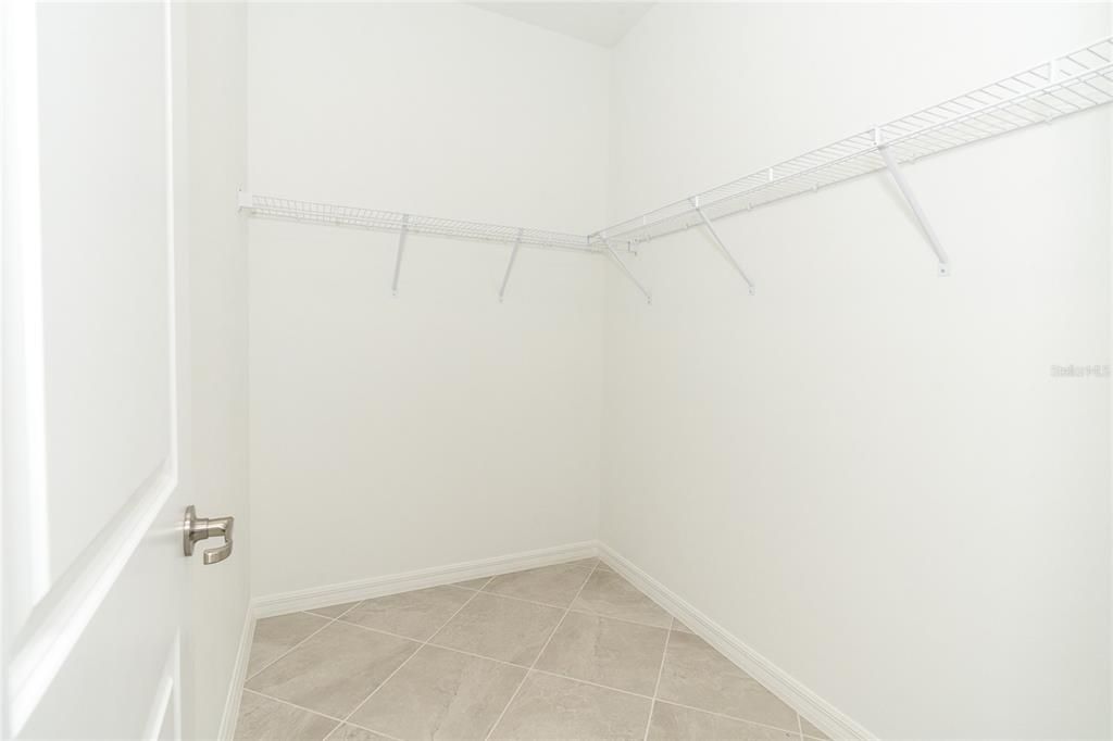 出租: $2,550 (4 贝兹, 3 浴室, 2032 平方英尺)