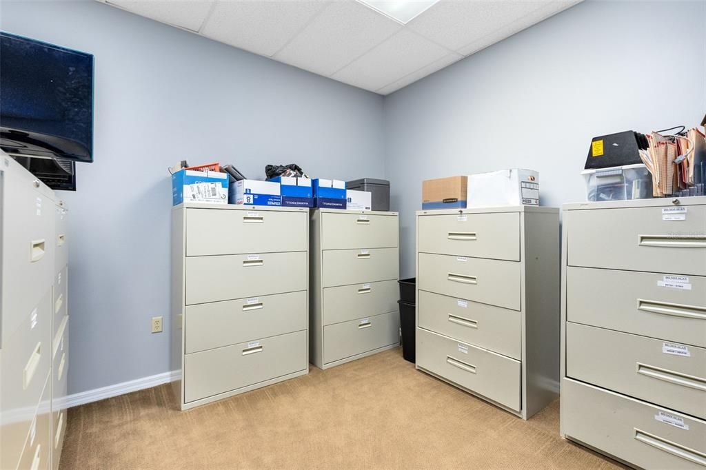 Activo con contrato: $850,000 (0 camas, 0 baños, 3000 Pies cuadrados)