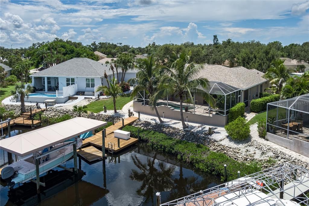 For Sale: $895,000 (3 beds, 2 baths, 1762 Square Feet)