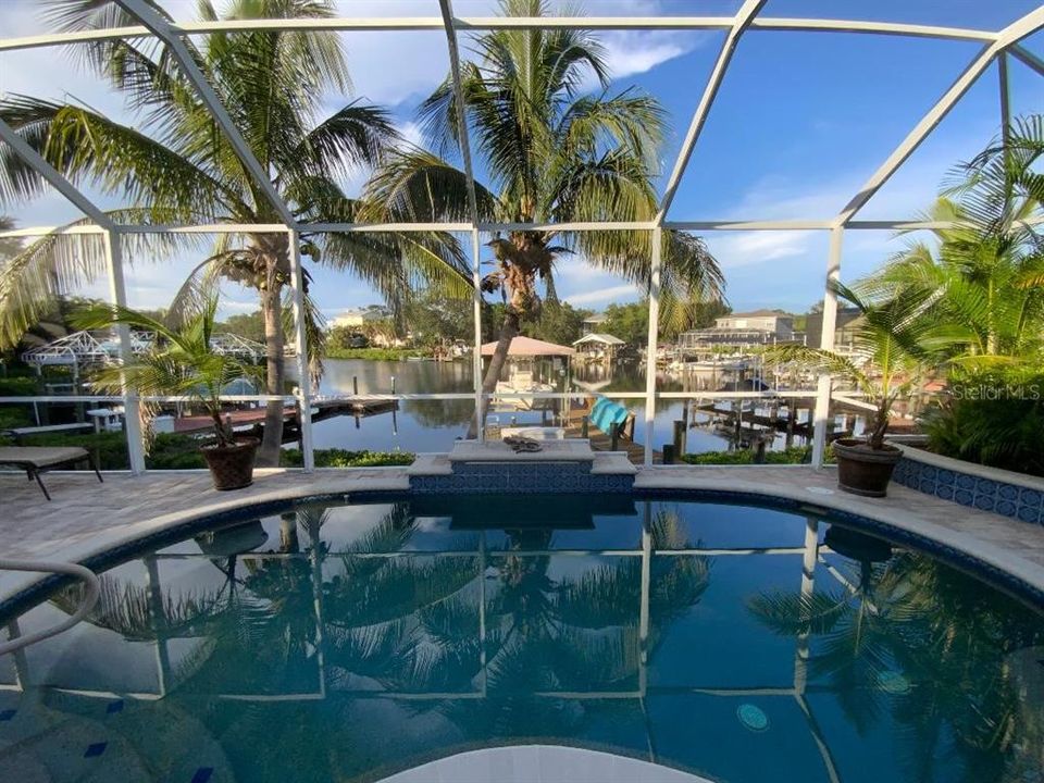 For Sale: $895,000 (3 beds, 2 baths, 1762 Square Feet)