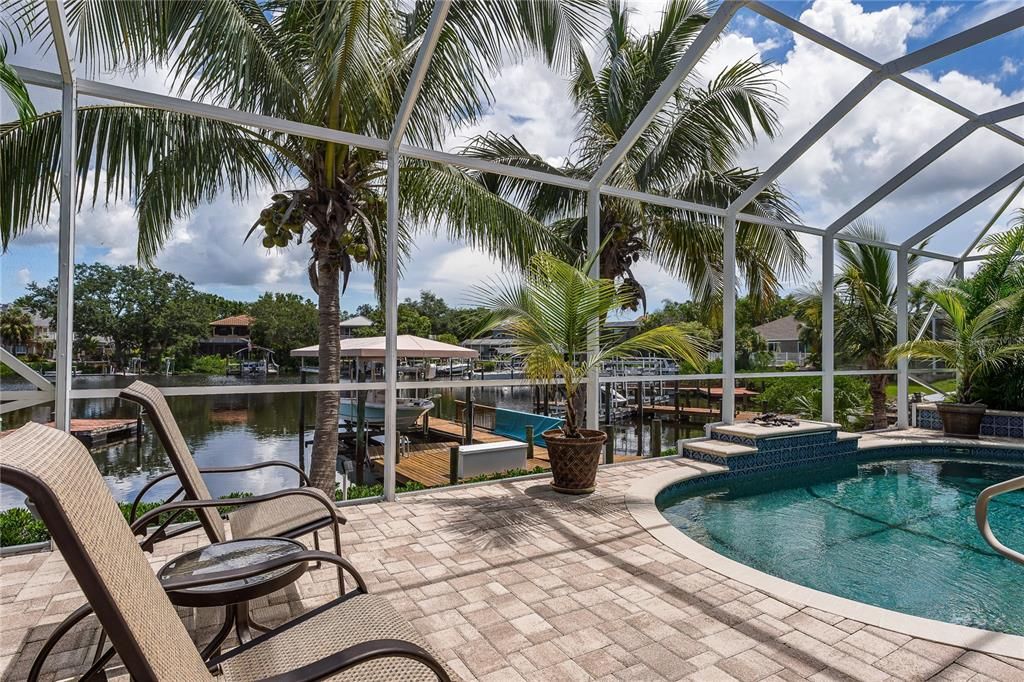 For Sale: $895,000 (3 beds, 2 baths, 1762 Square Feet)