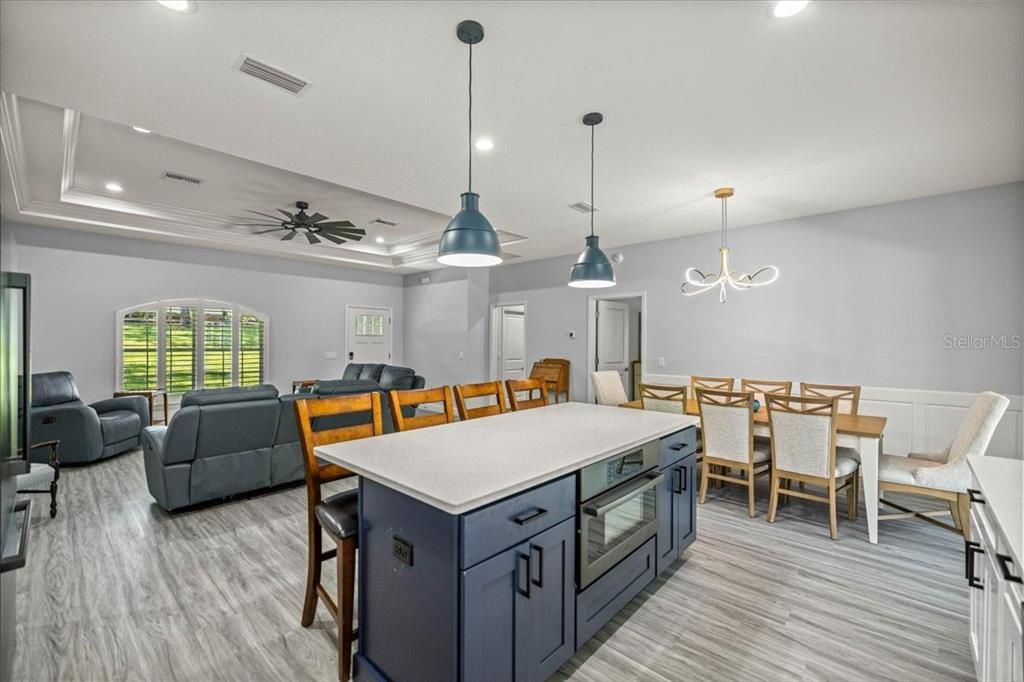 For Sale: $550,000 (3 beds, 2 baths, 2015 Square Feet)