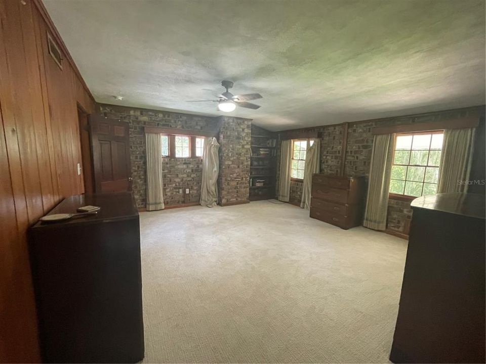 For Rent: $4,500 (4 beds, 3 baths, 3601 Square Feet)