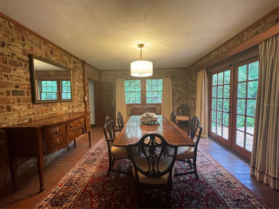 For Rent: $4,500 (4 beds, 3 baths, 3601 Square Feet)