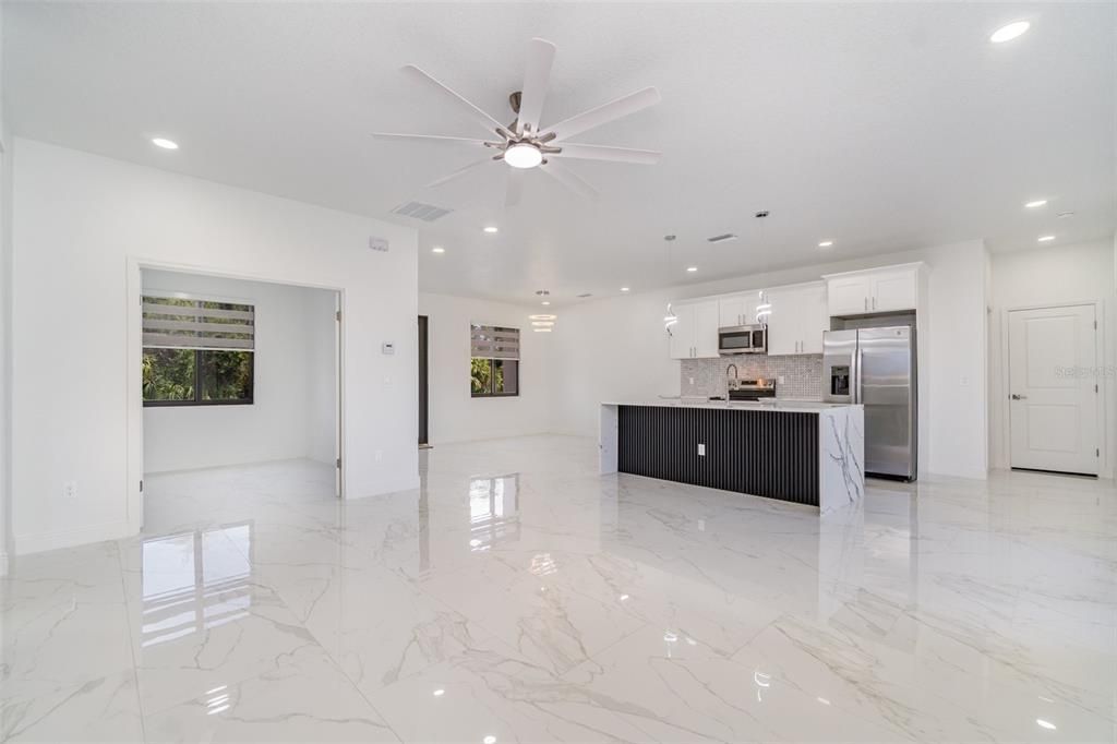 En Venta: $399,500 (3 camas, 2 baños, 1796 Pies cuadrados)