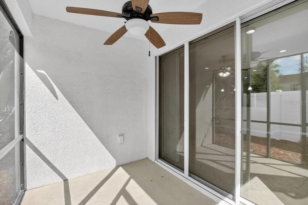 Active With Contract: $335,000 (3 beds, 2 baths, 2044 Square Feet)