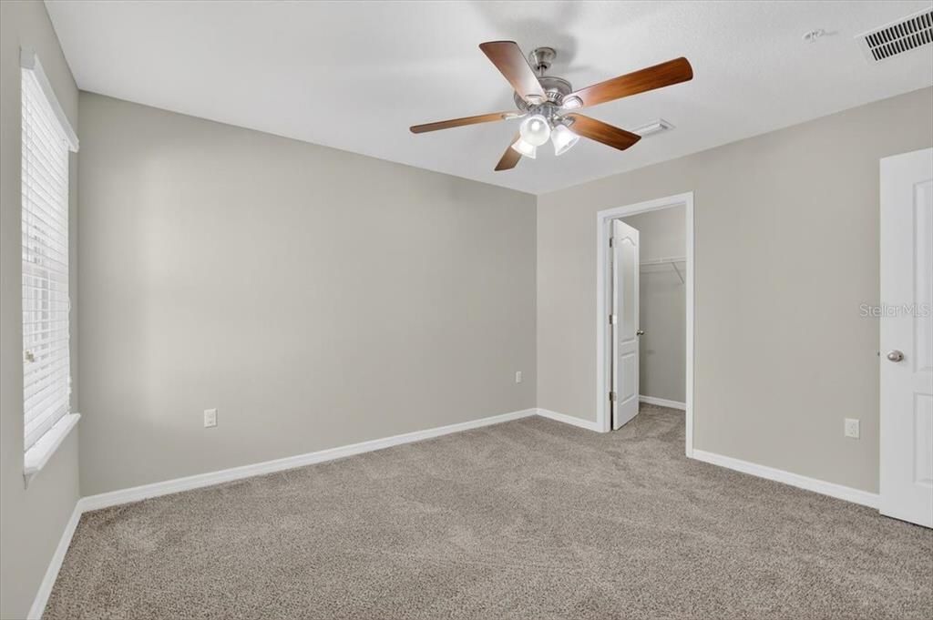 Active With Contract: $335,000 (3 beds, 2 baths, 2044 Square Feet)