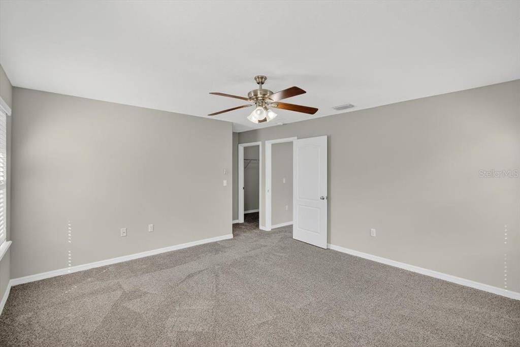 Active With Contract: $335,000 (3 beds, 2 baths, 2044 Square Feet)