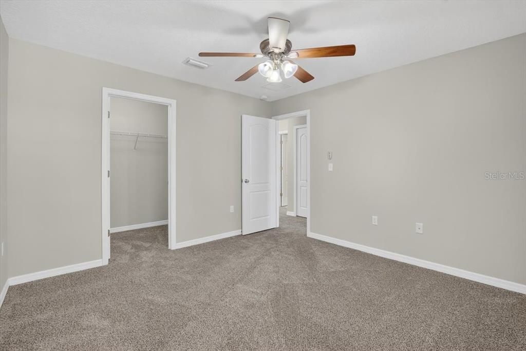 Active With Contract: $335,000 (3 beds, 2 baths, 2044 Square Feet)