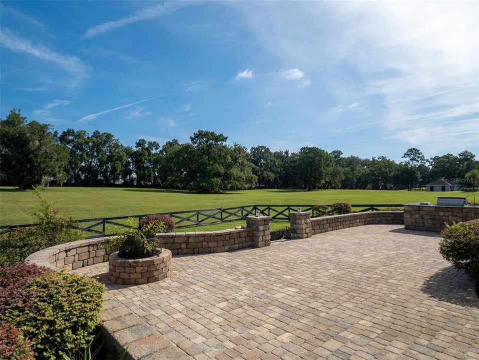 For Sale: $2,695,000 (4 beds, 4 baths, 4800 Square Feet)