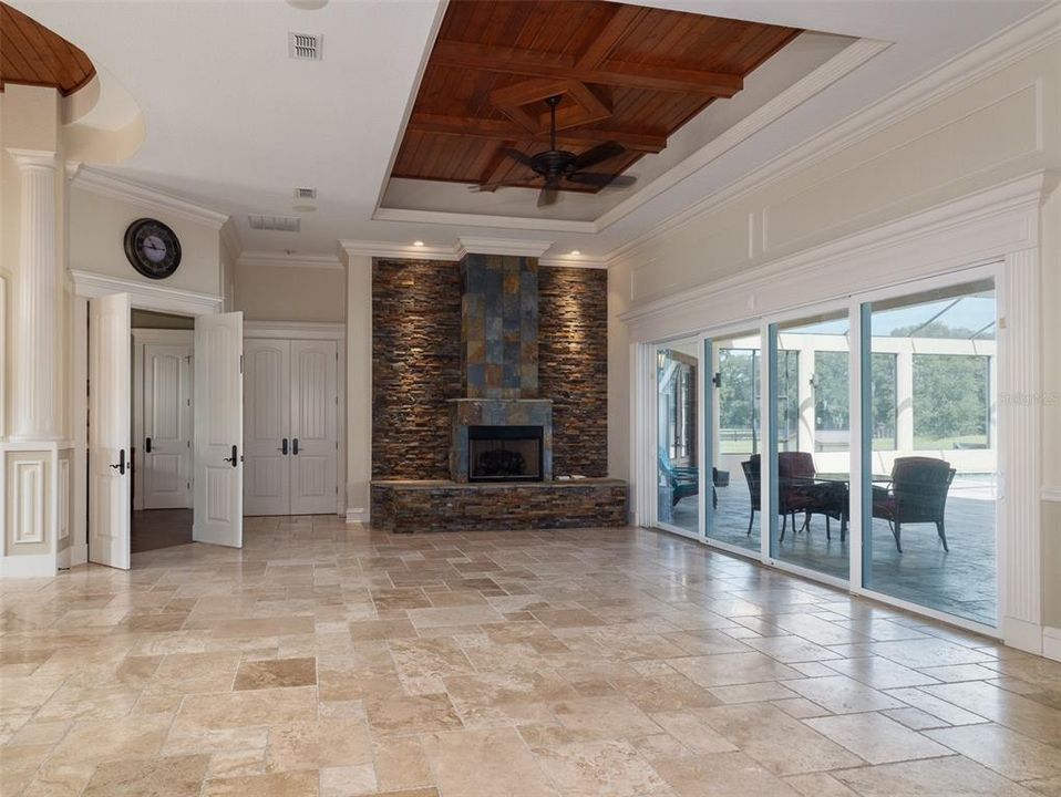 For Sale: $2,695,000 (4 beds, 4 baths, 4800 Square Feet)