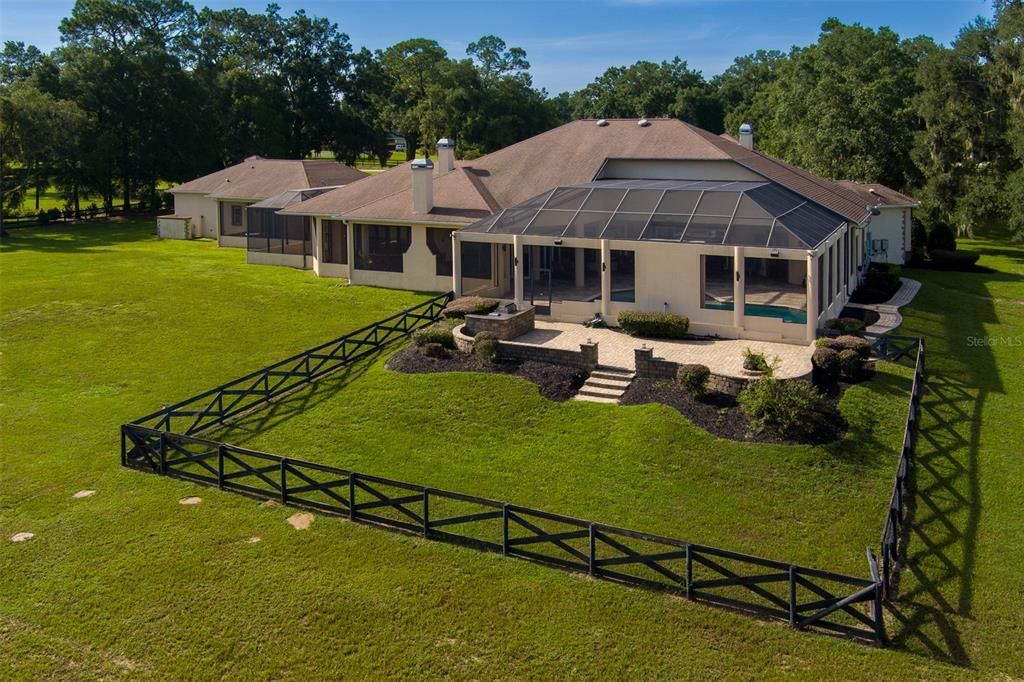 For Sale: $2,695,000 (4 beds, 4 baths, 4800 Square Feet)