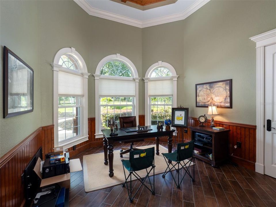 For Sale: $2,695,000 (4 beds, 4 baths, 4800 Square Feet)